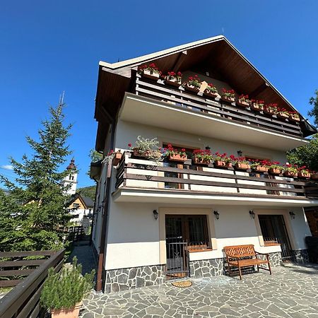 Holiday Home Skalka Mýto pod Ďumbierom Eksteriør bilde