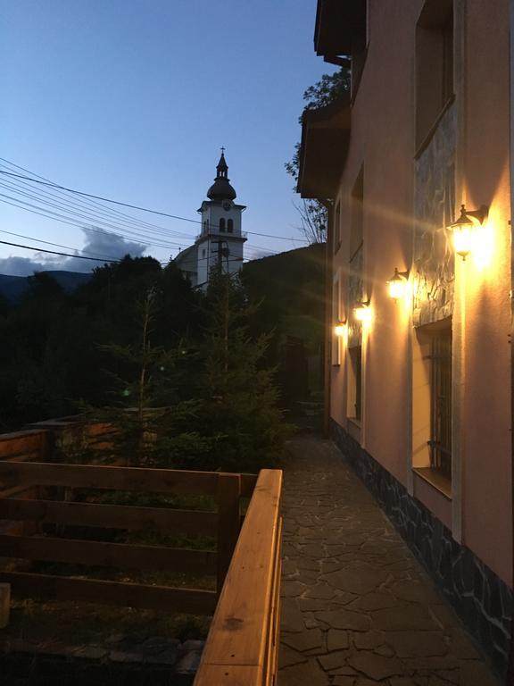 Holiday Home Skalka Mýto pod Ďumbierom Eksteriør bilde