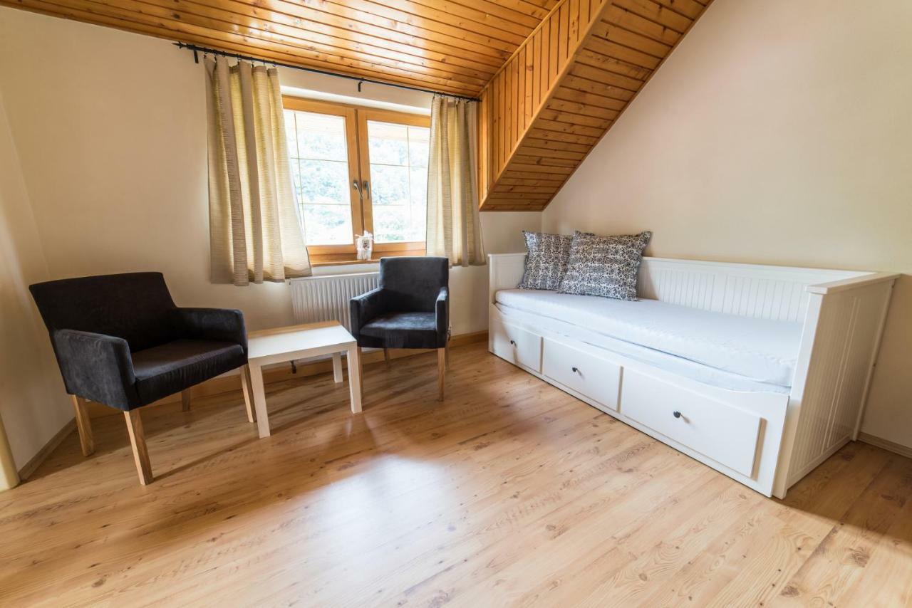 Holiday Home Skalka Mýto pod Ďumbierom Eksteriør bilde